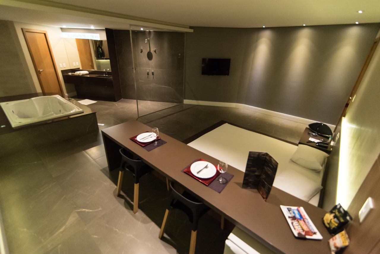 Hotel do amor Up (adults Only) 2*