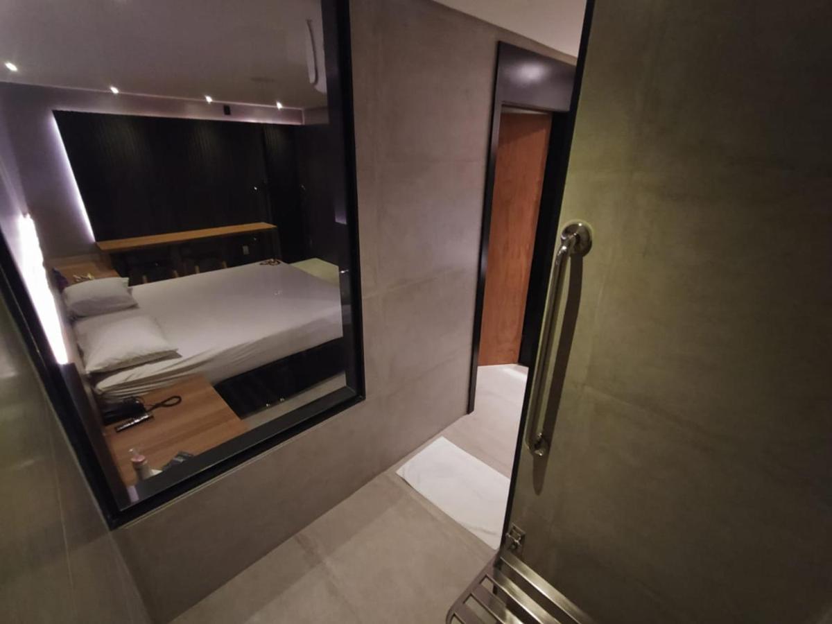Up (adults Only) Love hotel Fortaleza (Ceara)