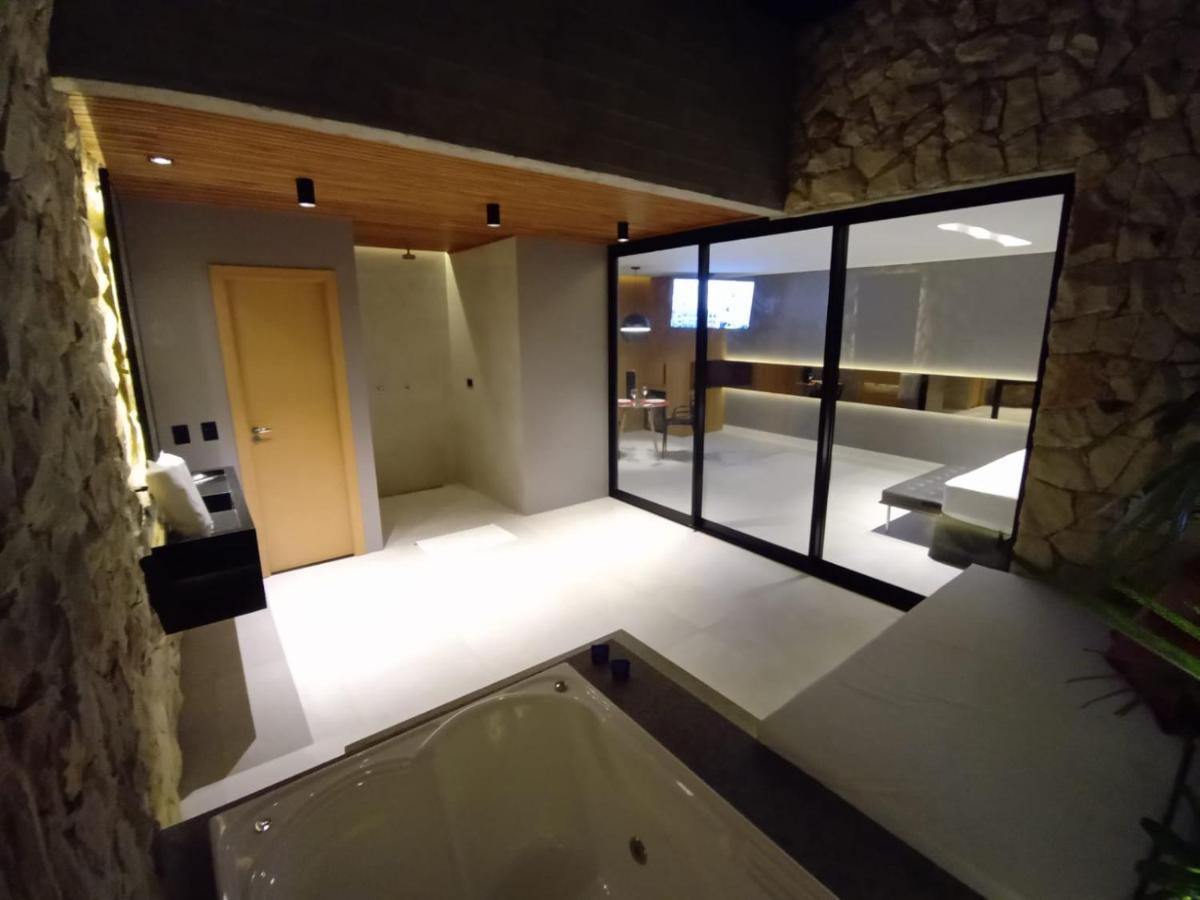 Love hotel Up (adults Only) 2*